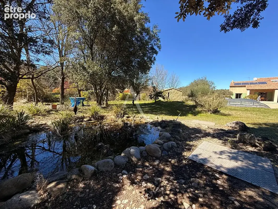 Propriete de 220m2 avec piscine sur 3388m2 de terrain dependance garage atelier - photo 18
