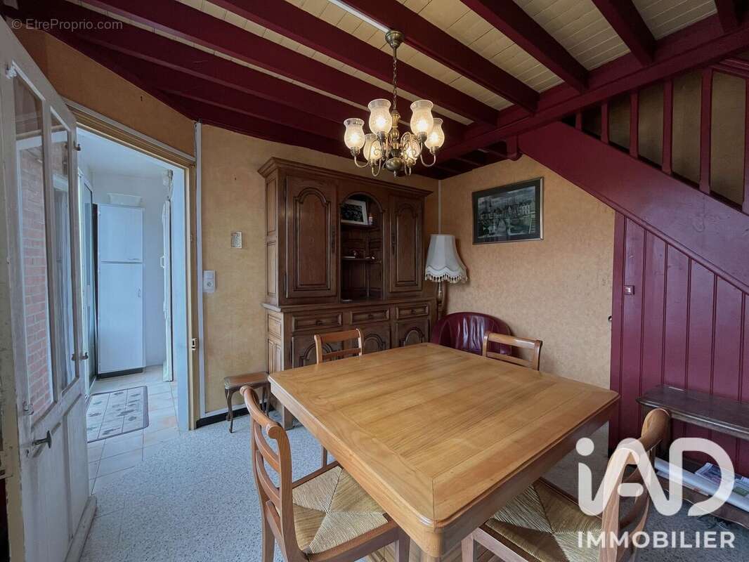 Maison 72 m² à Agon-Coutainville  - photo 4