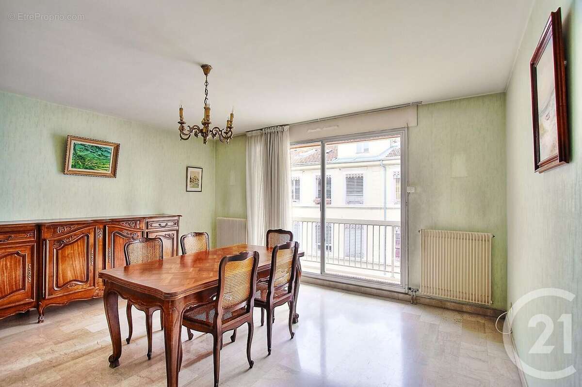 Appartement à LYON-7E