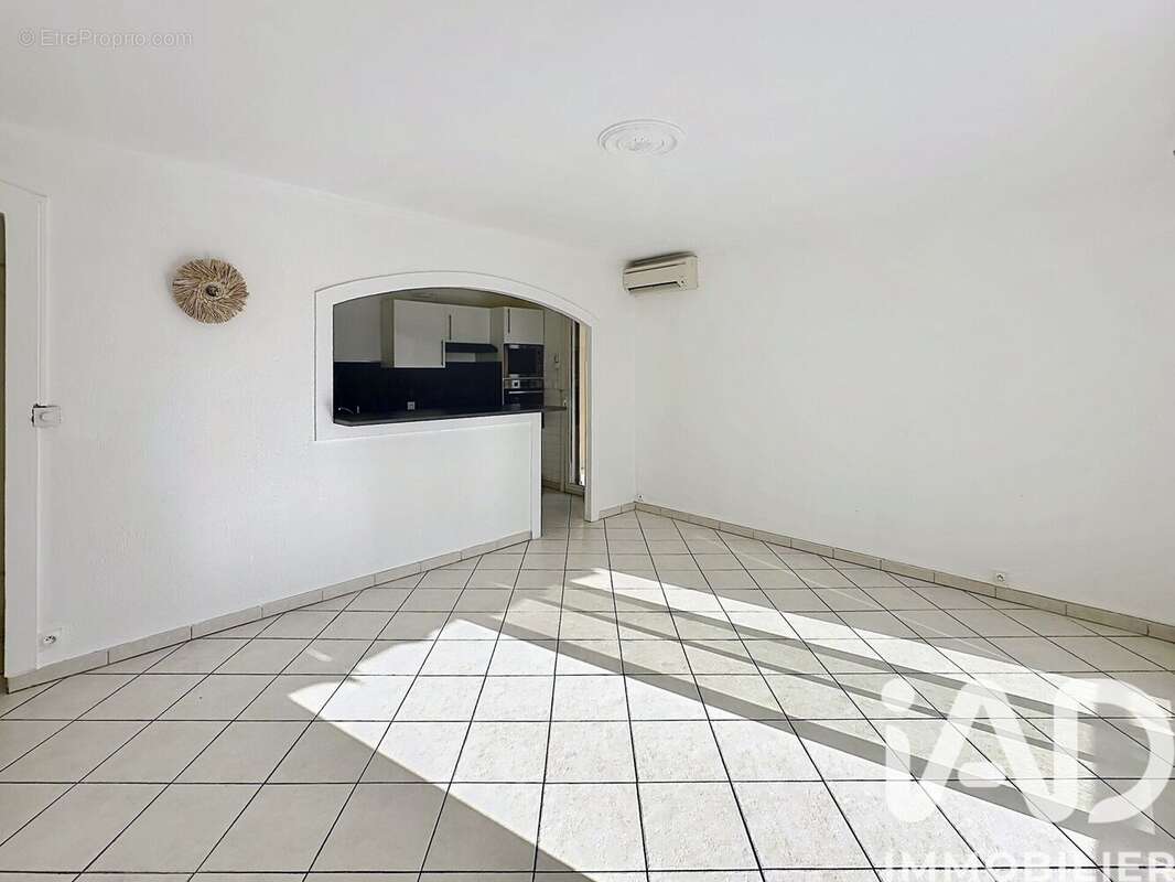 Photo 2 - Appartement à BANDOL