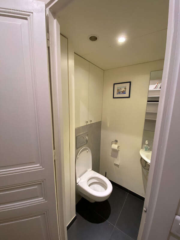 Appartement à PARIS-12E