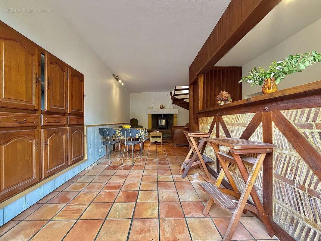 Maison à SALLES-DE-BELVES