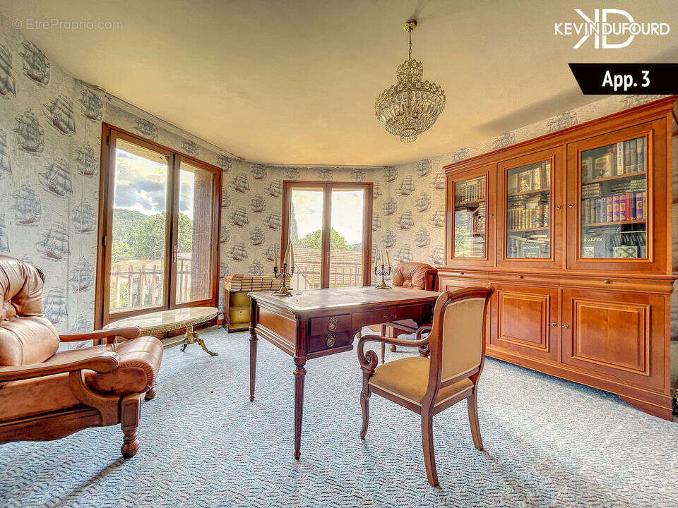 Maison de 335 m² sur un terrain de 1550 m² à - photo 17
