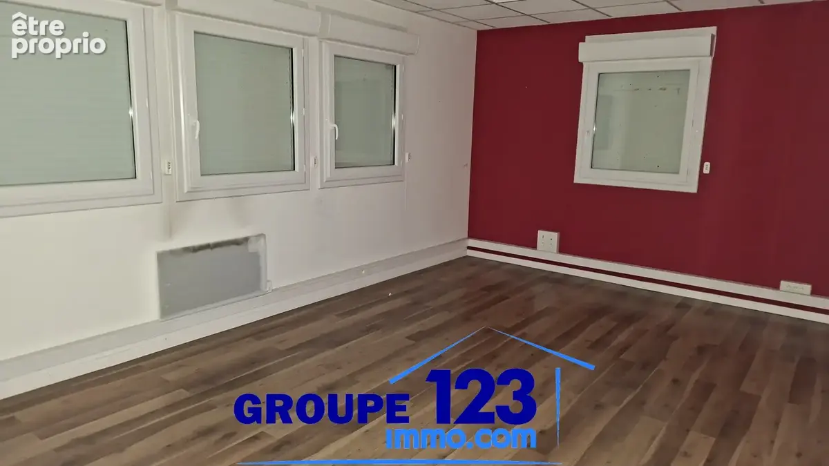Local commercial à vendre, 212 m2 - photo 5