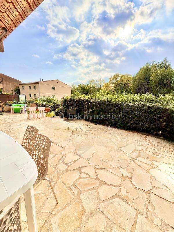 Appartement à VENCE