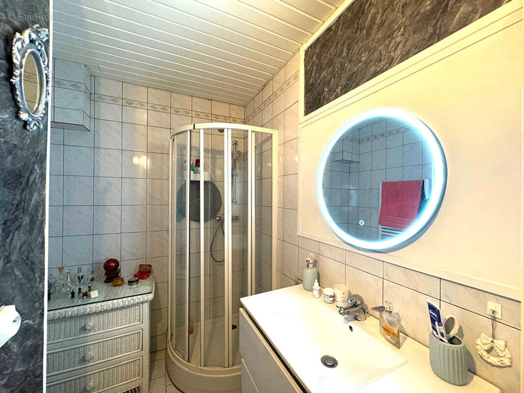 Duplex 4 pièce(s) de 76 m2 - photo 8