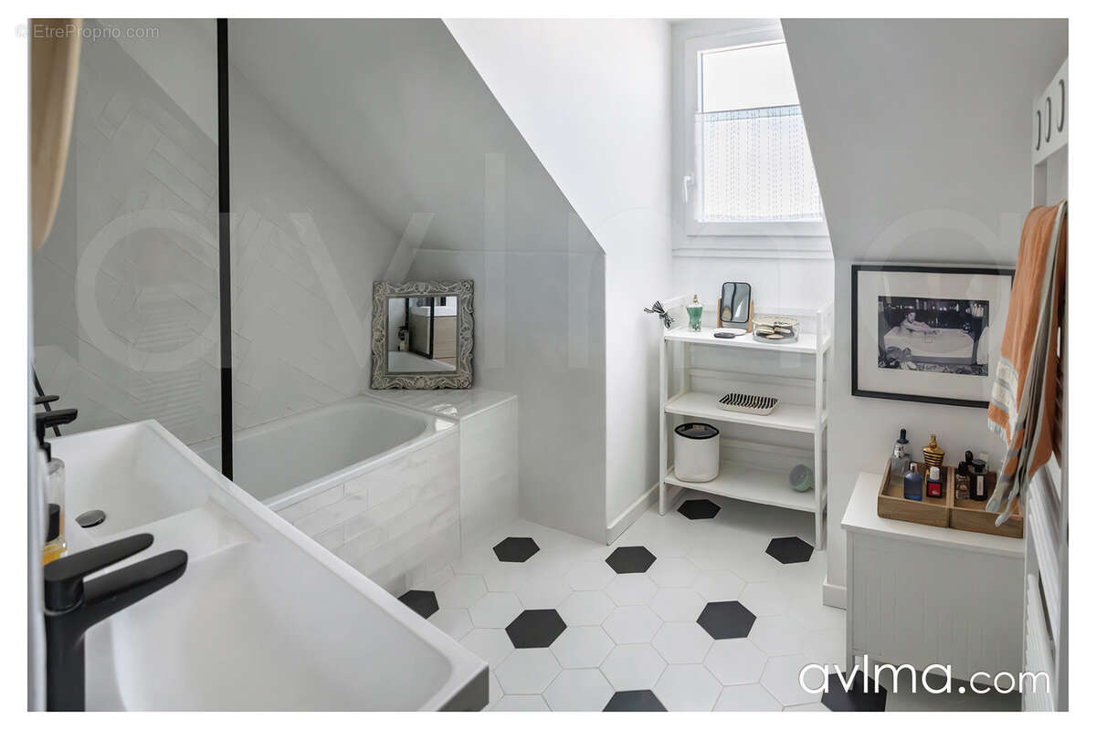 Appartement à SAINT-NOM-LA-BRETECHE