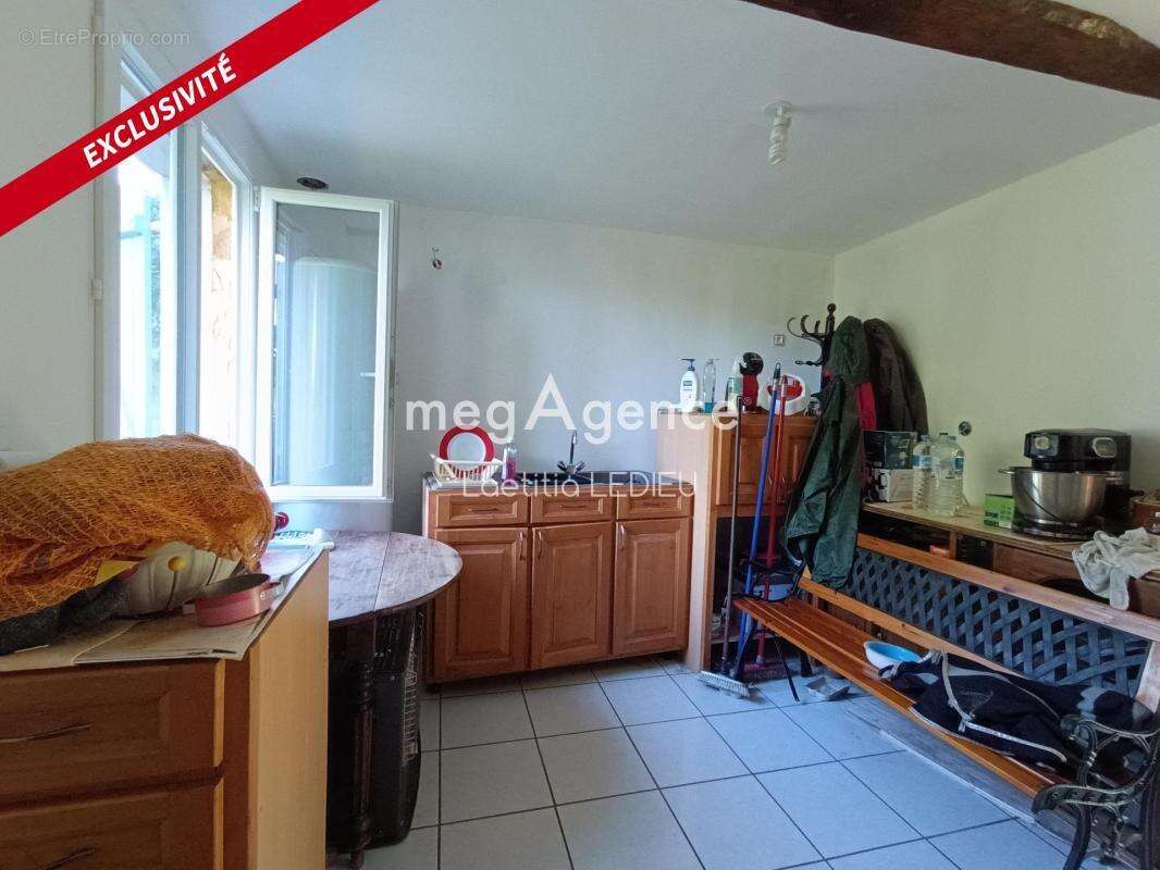 MAISON, 80270 - 69 m² - 6 820 m² de terrain - photo 7