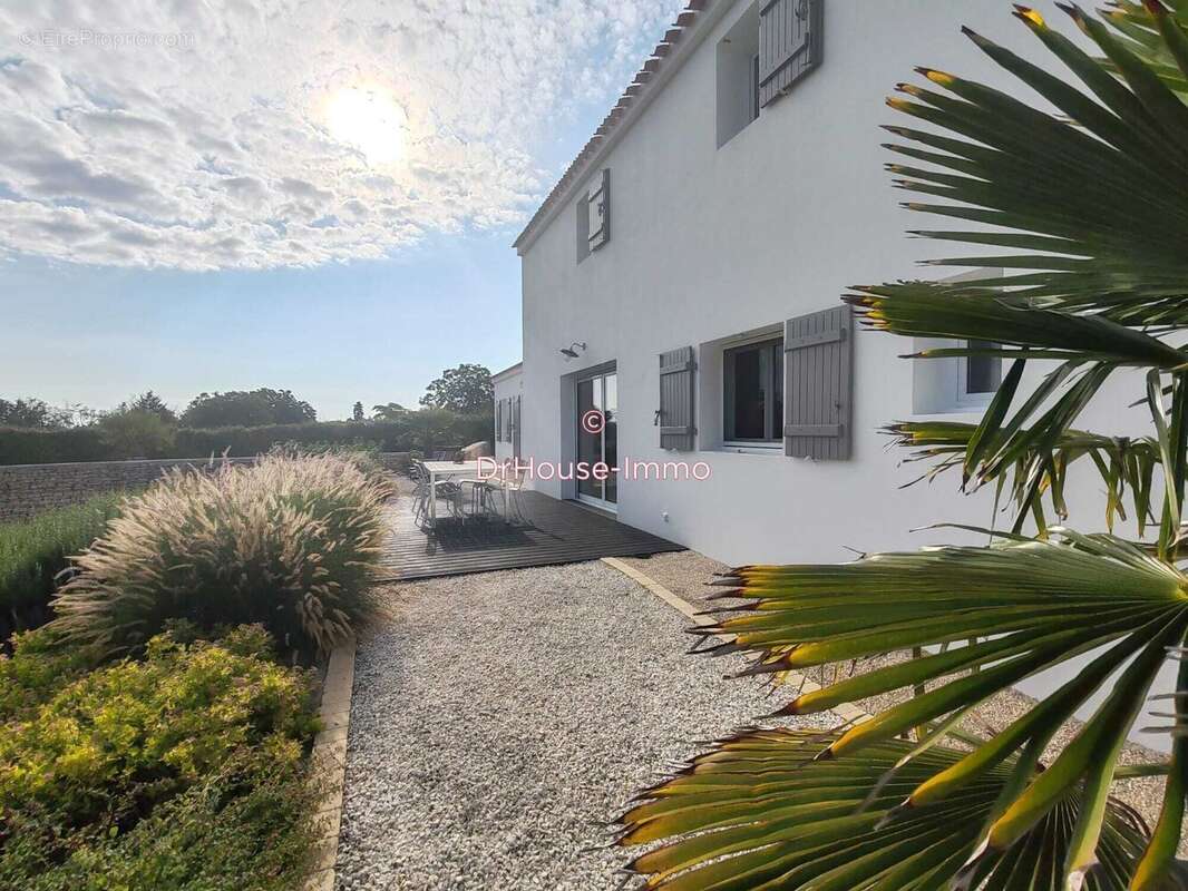 Maison à PUYRAVAULT