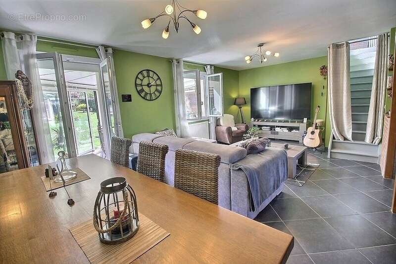 Maison à BREUIL-LE-SEC