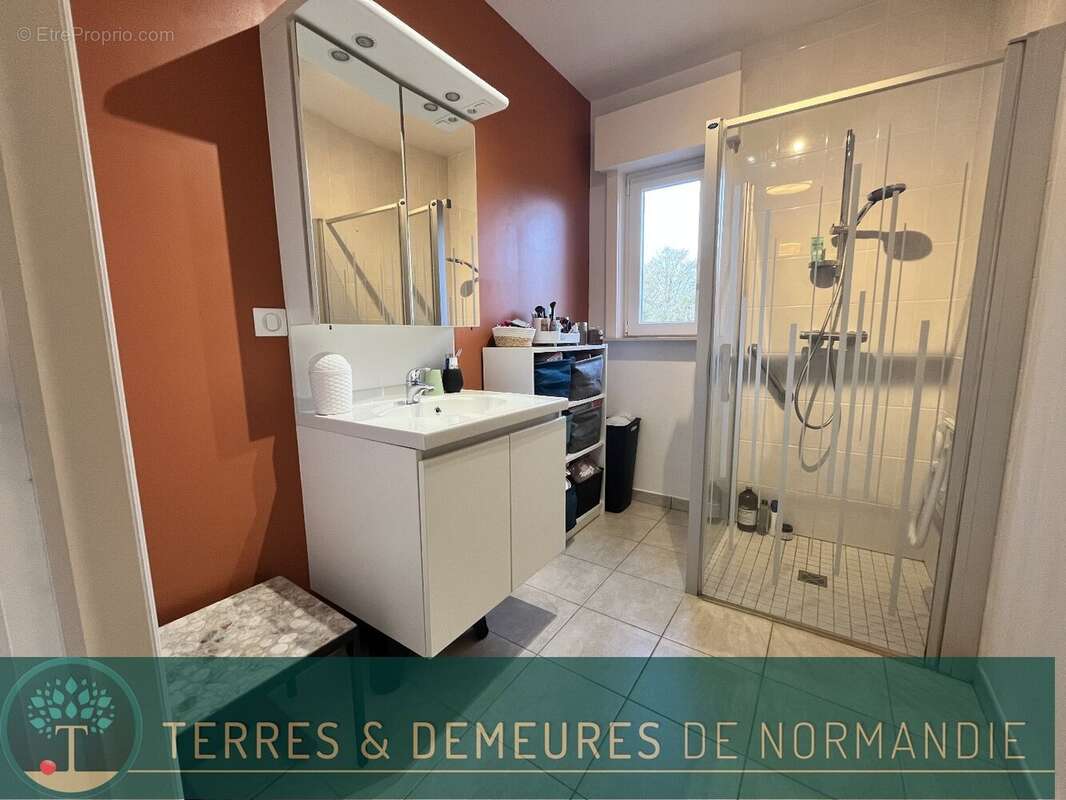 Maison à THIBERVILLE