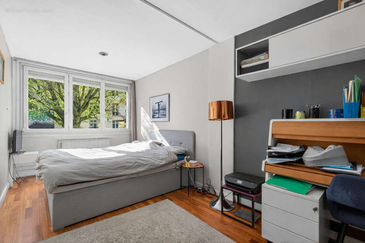 Appartement à PARIS-20E