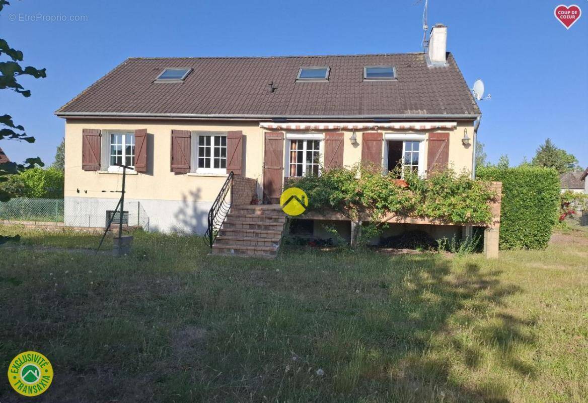 Maison à TROUY