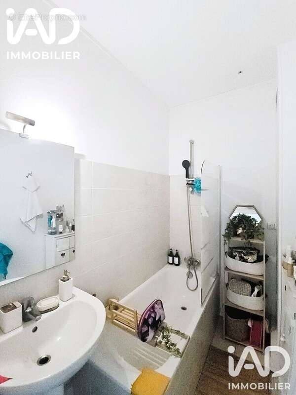 Photo 6 - Appartement à SAINT-MAUR-DES-FOSSES
