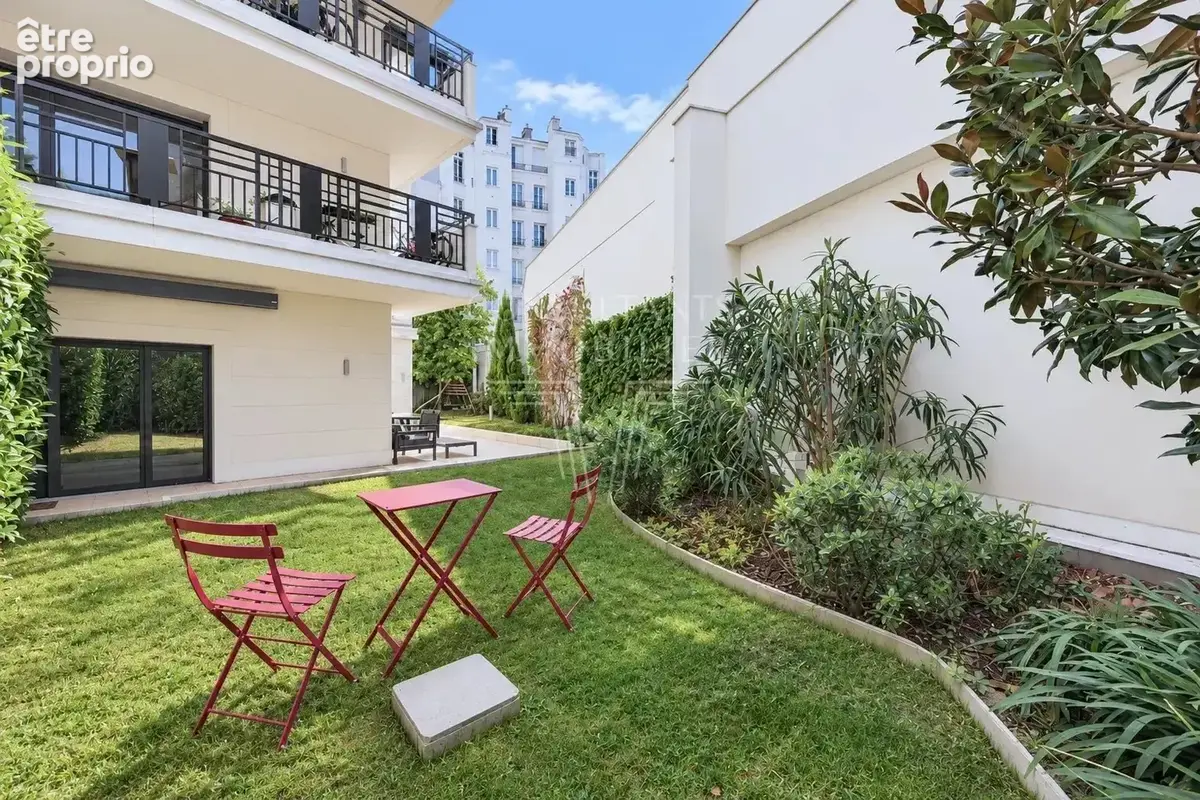 Appartement à LEVALLOIS-PERRET