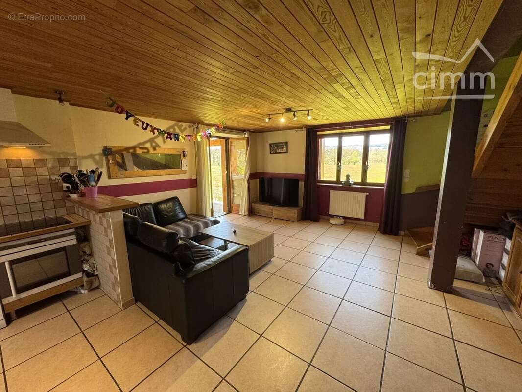 Appartement à MARSAC-EN-LIVRADOIS