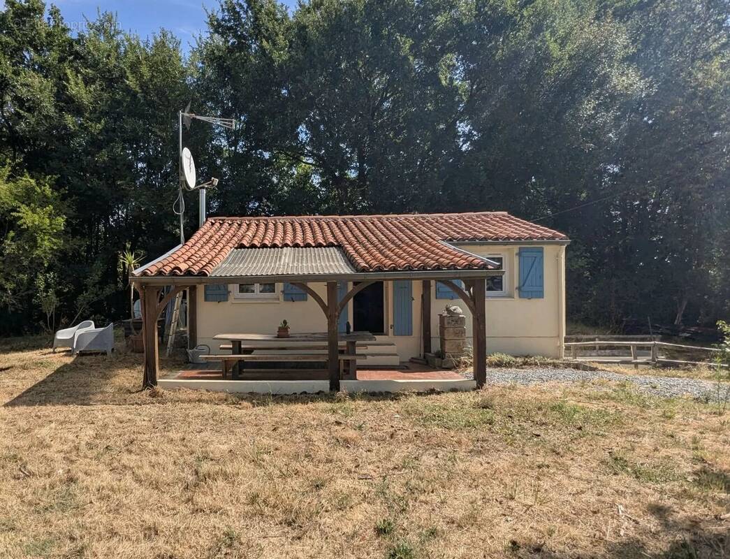 Maison à MERVENT