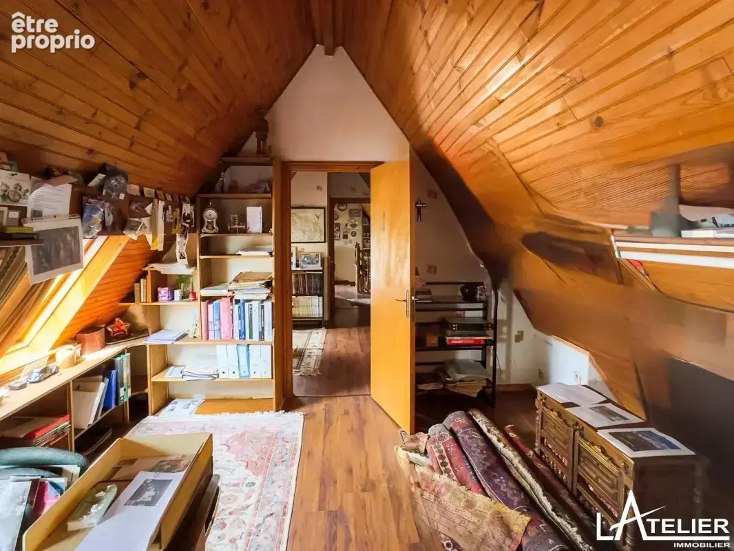 Maison 181 m² à L'etang-La-Ville  - photo 17