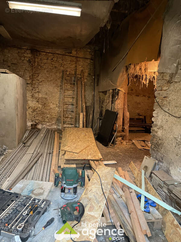 Maison à NEUVY-DEUX-CLOCHERS