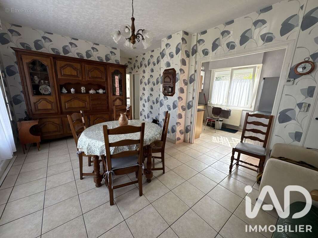 Maison 53 m² à Beugin  - photo 6