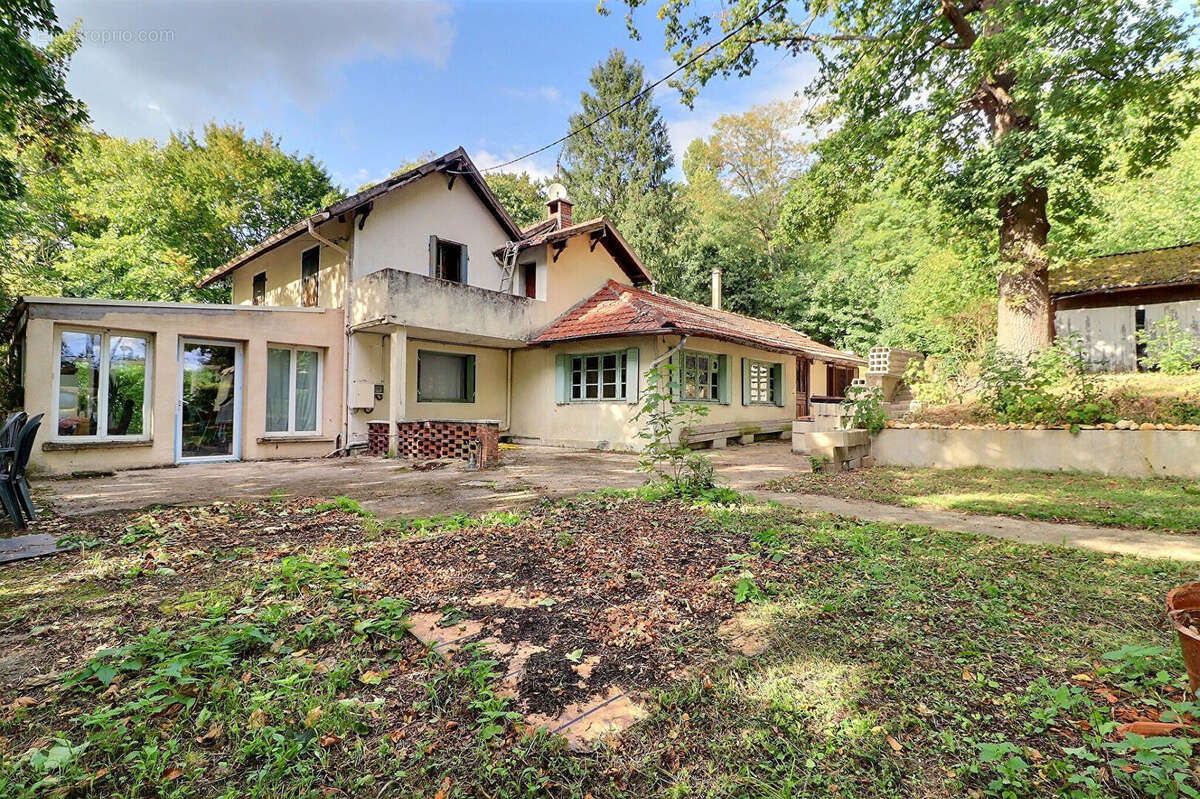 Maison à SAINT-LEU-LA-FORET