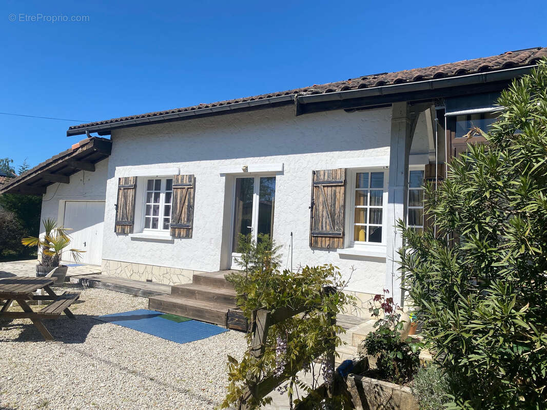 Maison à LE PORGE