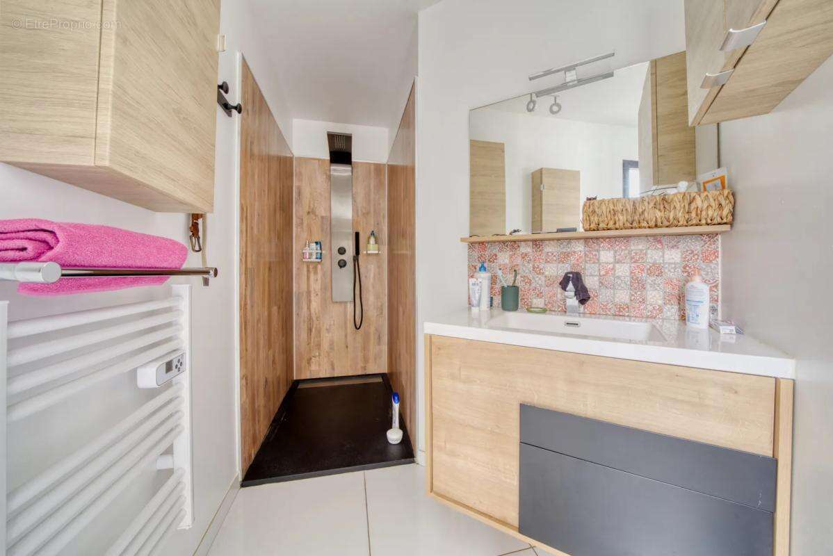 Maison à SAINT-JEAN-DE-LIVERSAY