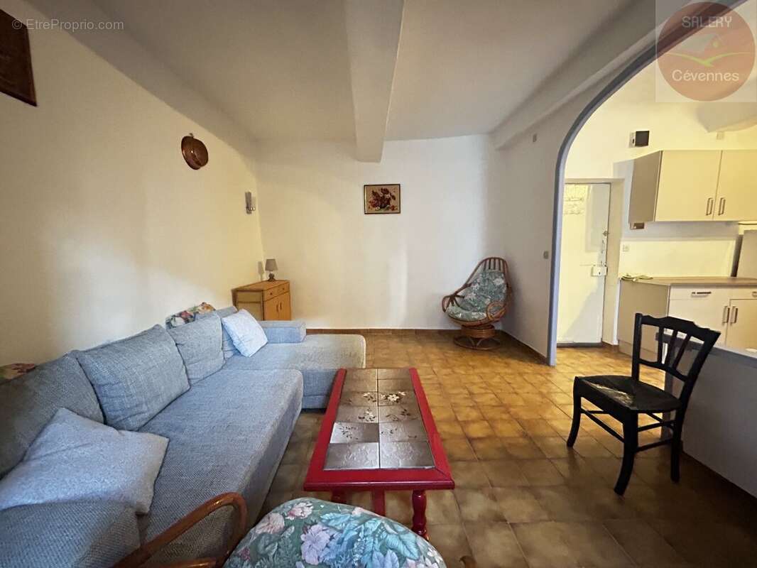 Maison à GENERARGUES