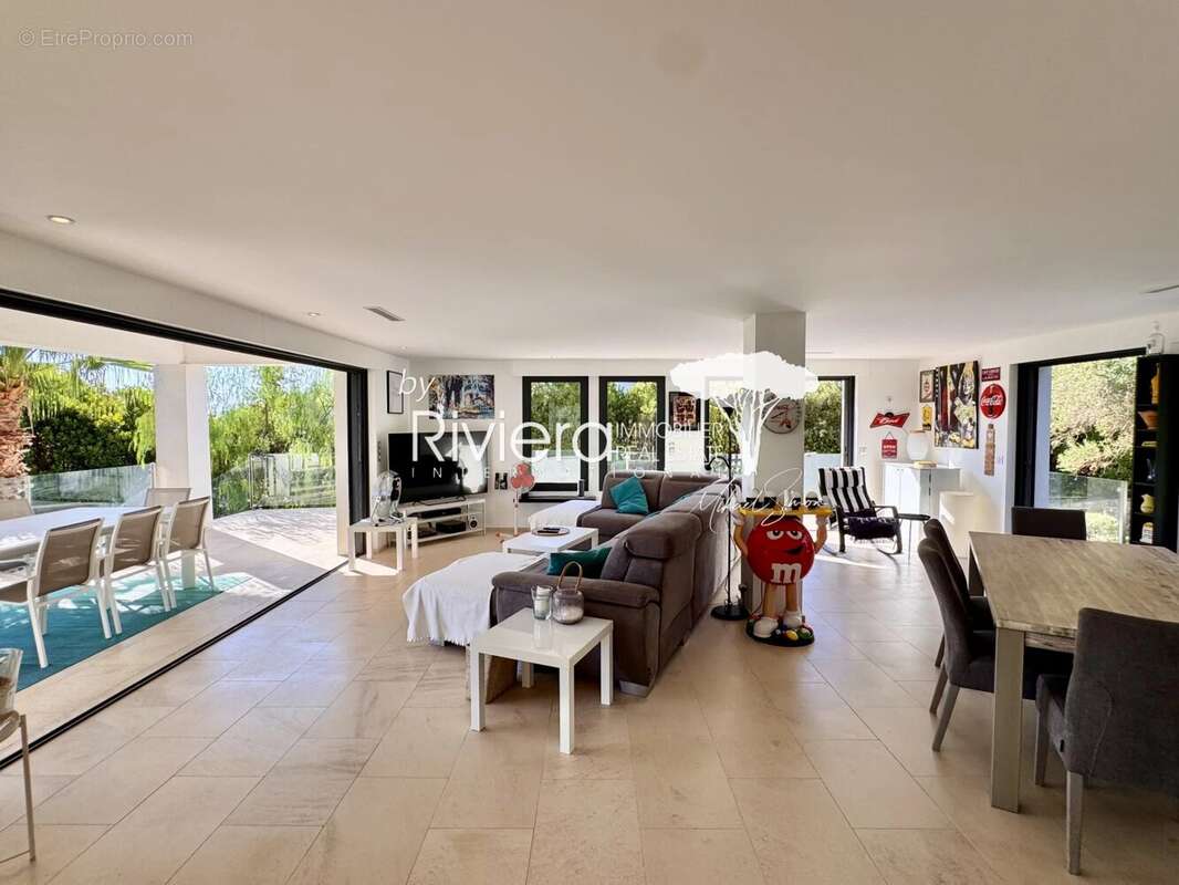 Propriété avec Piscine et Vue Mer ! - photo 14