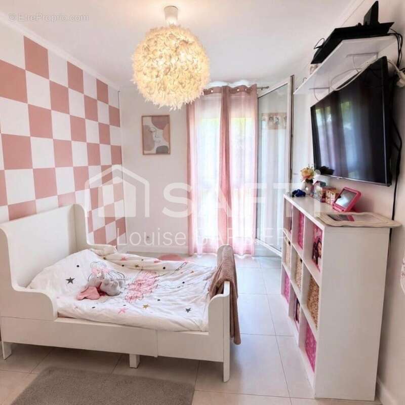 Appartement 90 m² à Marseille-16e  - photo 6