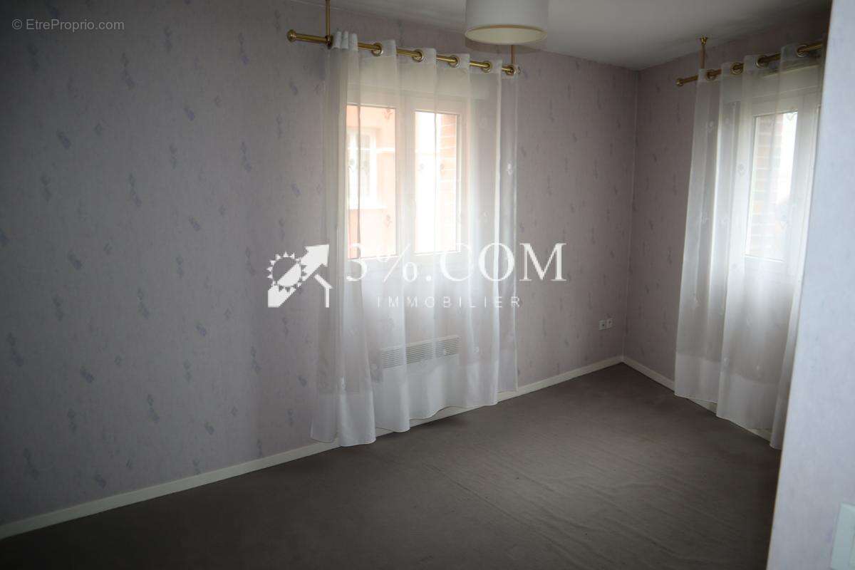 Appartement à SECLIN