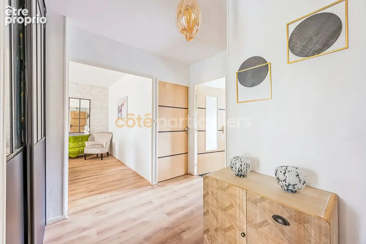 Nantes -- bord de sevre / st jacques -- appartement 4 pièces -- 112 m² -- 2 balcons -- 2 places de parking - photo 5