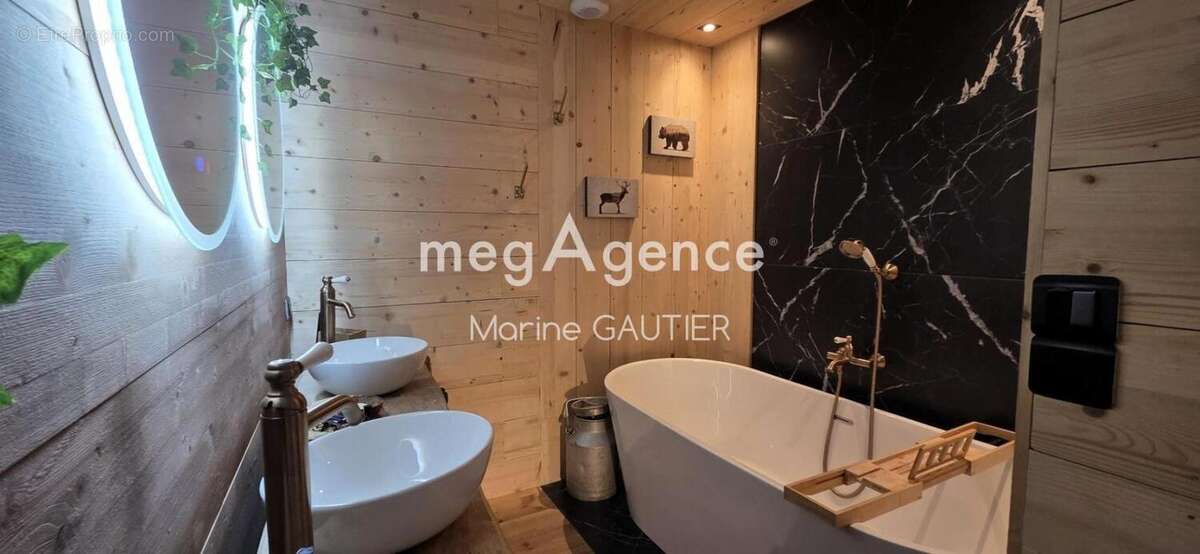 Maison à SAINT-MELOIR-DES-ONDES