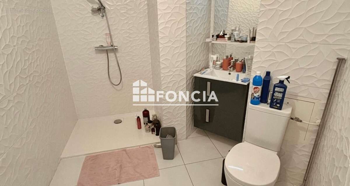 Appartement à BOIS-COLOMBES