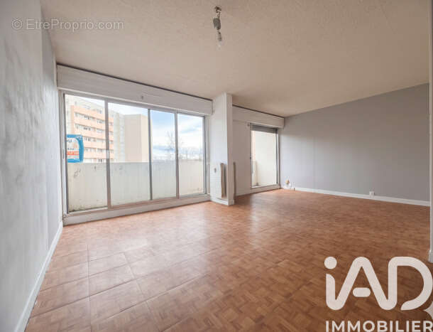 Appartement 86 m² à Montlucon  - photo 2
