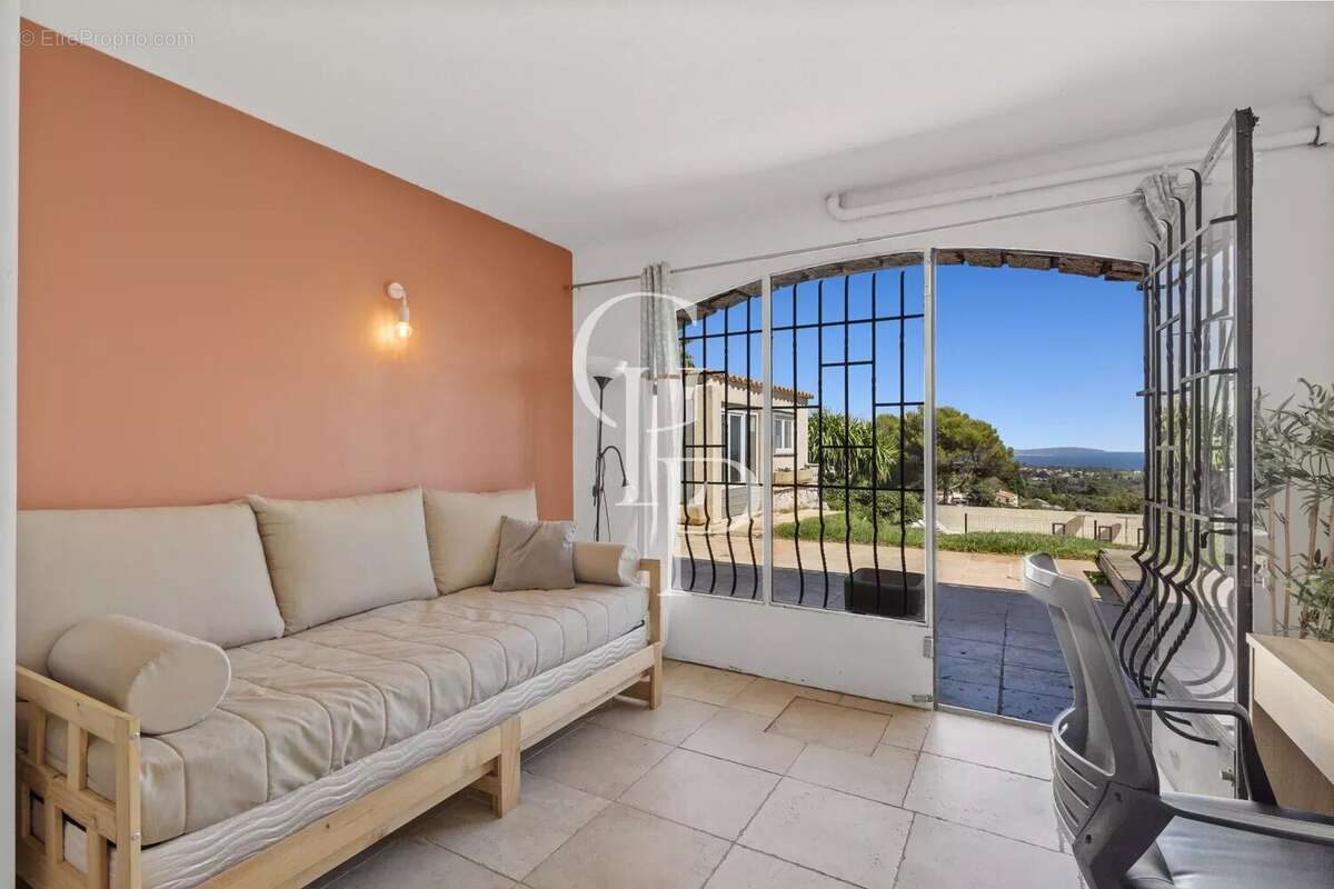 Maison à ANTIBES