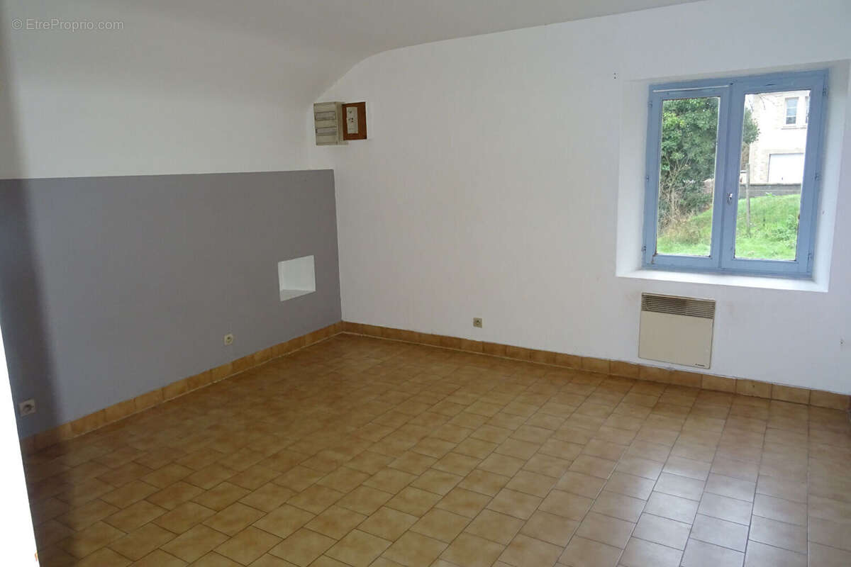 Maison à AUTHON-DU-PERCHE