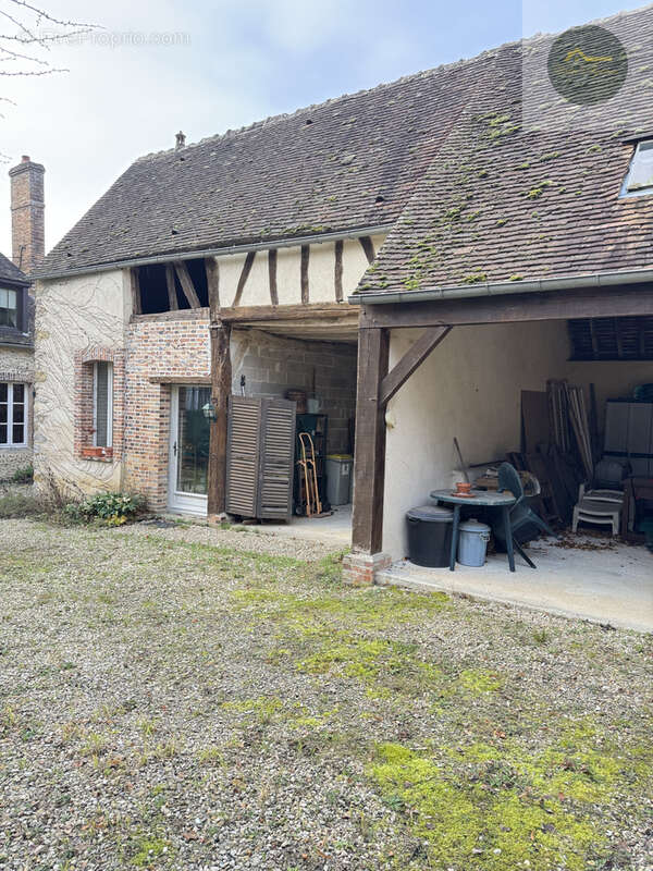 Maison à VOULX