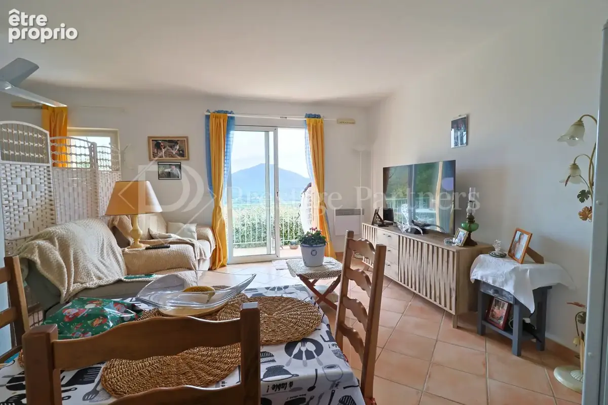 Villa provençale avec vue panoramique sur les vignes et les collines   Le Plan-de-la-Tour - photo 22