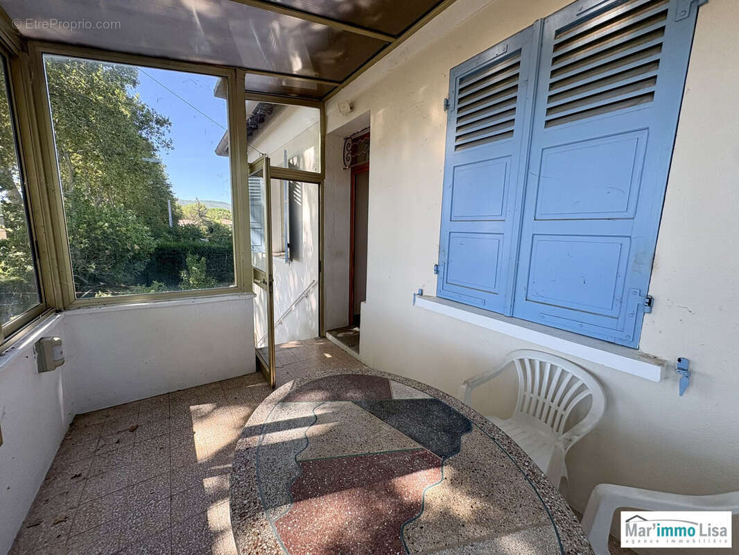 Maison 139 m² à Mallemort  - photo 5