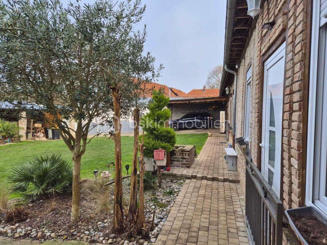 Longère rénovée clé en main – 170 m² – 4 100 m² de terrain – Citerne – Idéale grande famille / gîte / maison d’hôtes – 235 000 € - photo 27