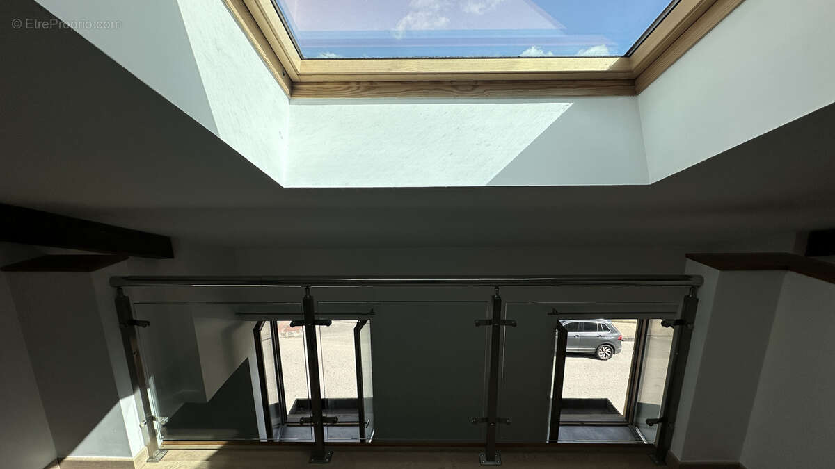 Appartement à L'ARBRESLE