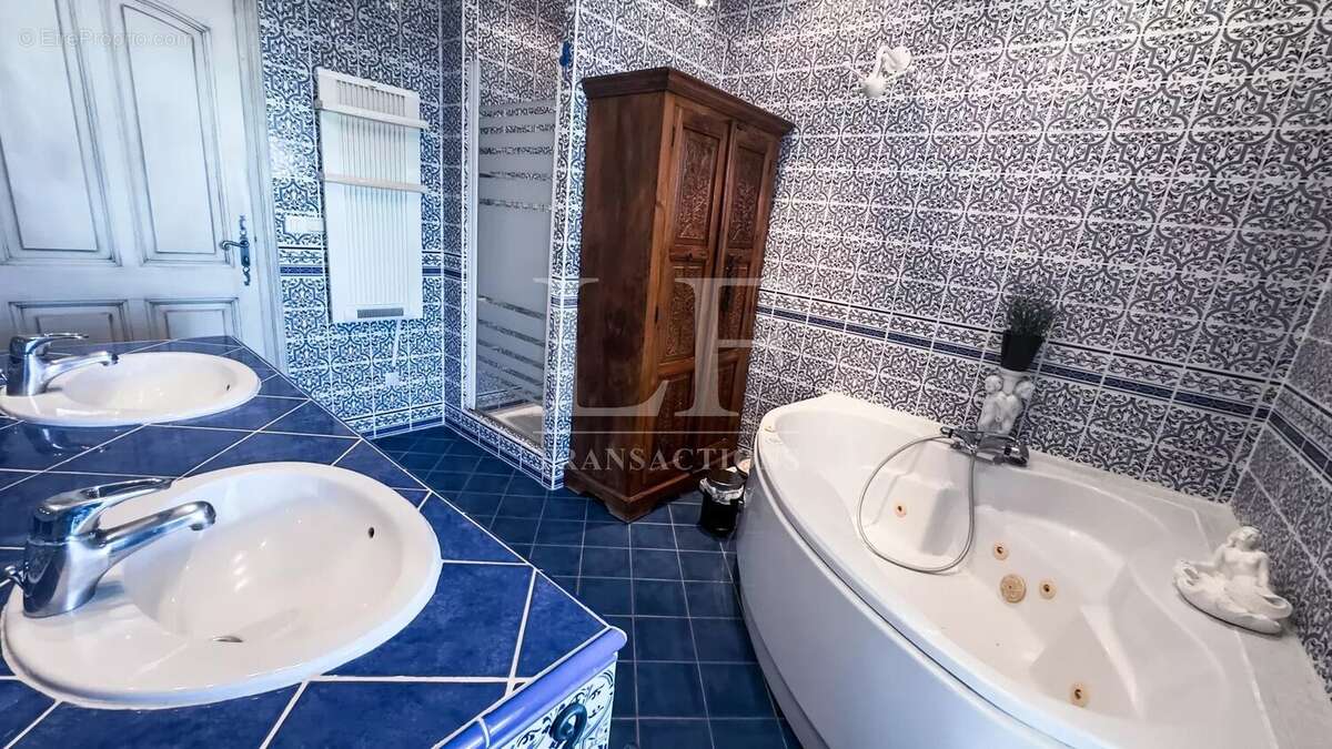 Maison à LES ADRETS-DE-L'ESTEREL