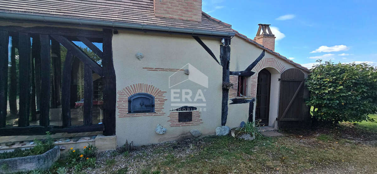 Maison à MONTPON-MENESTEROL