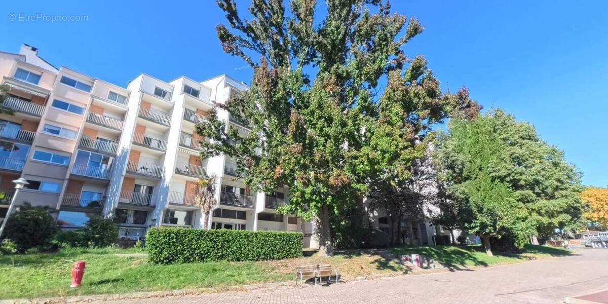 Appartement à RAMONVILLE-SAINT-AGNE