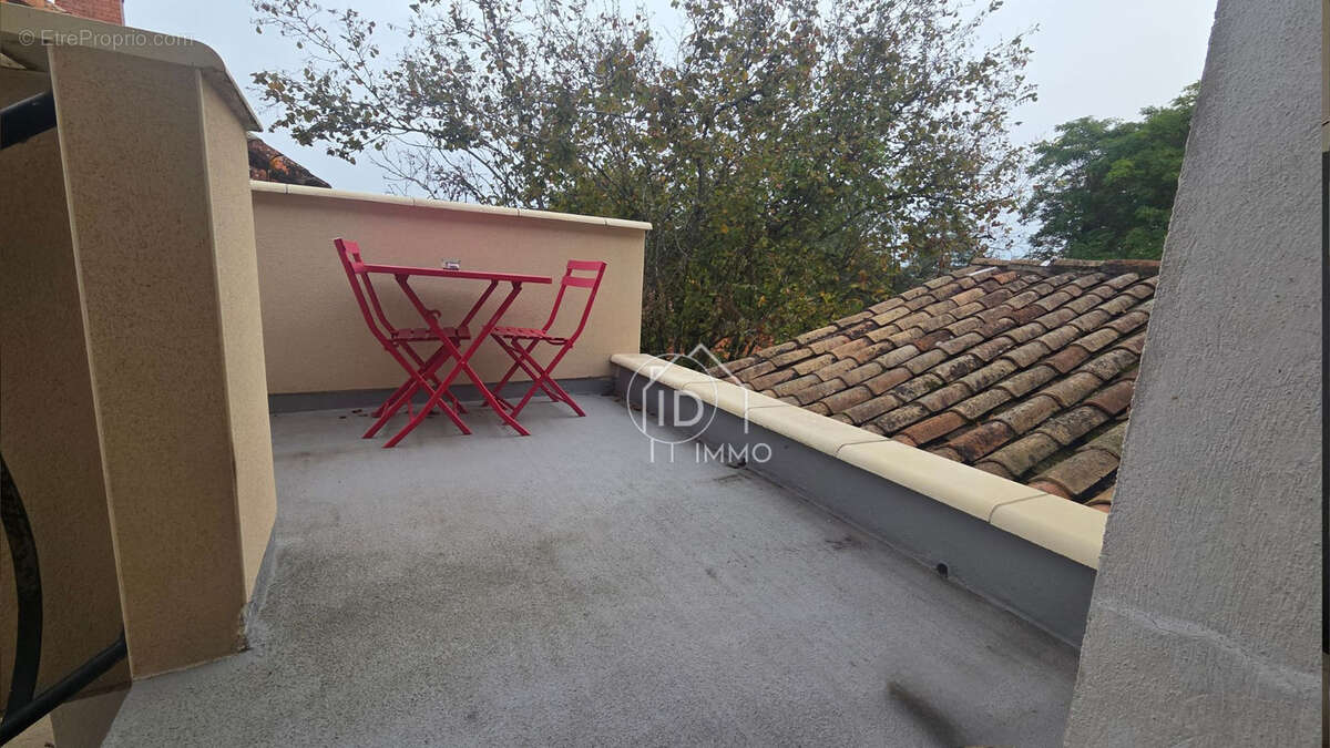 Maison à MONTPON-MENESTEROL