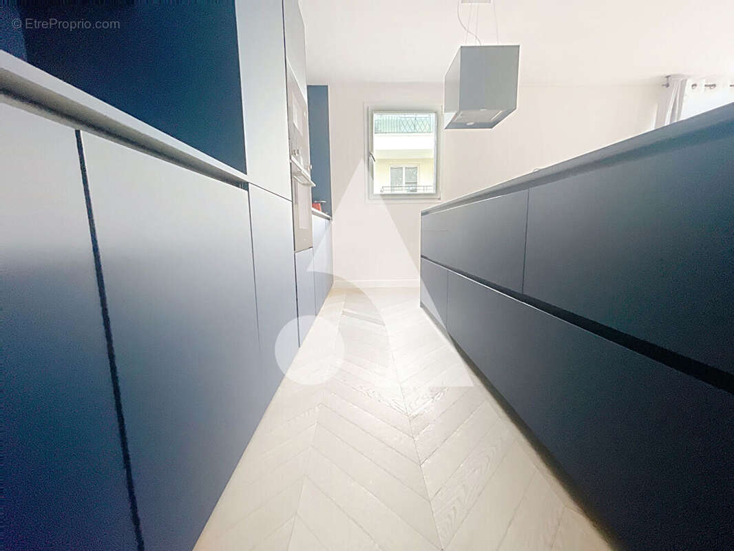 Appartement à RUEIL-MALMAISON