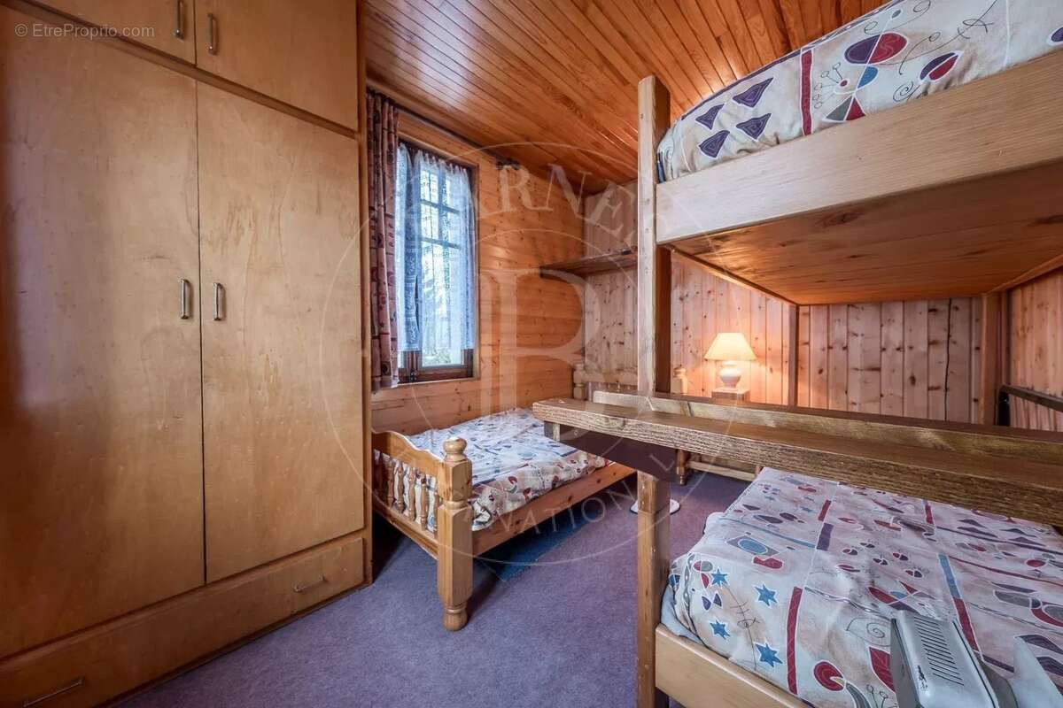 Appartement à LA PERRIERE