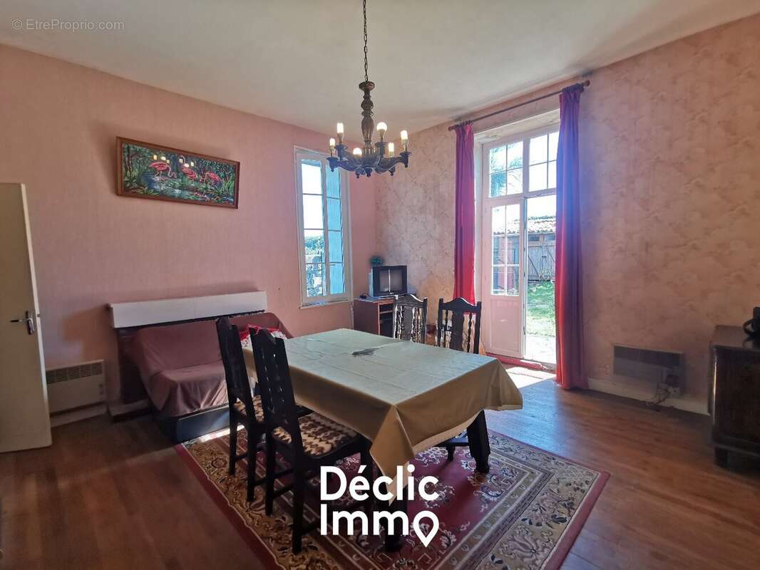 Maison à SAINT-MARTIN-DE-SAINT-MAIXENT