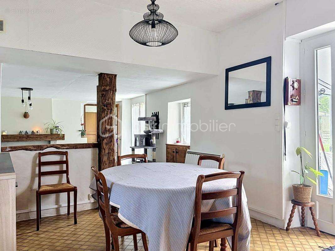 Maison en pierre de caractère 98m² entre Bricquebec et Barneville - photo 6